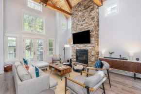 Lux Home with Gas Fireplace, Hot Tub, 8 min to lift 7 - Bunk Room for Kids! home Telluride